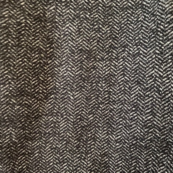 TNA Leggings - Picture 2 of 2